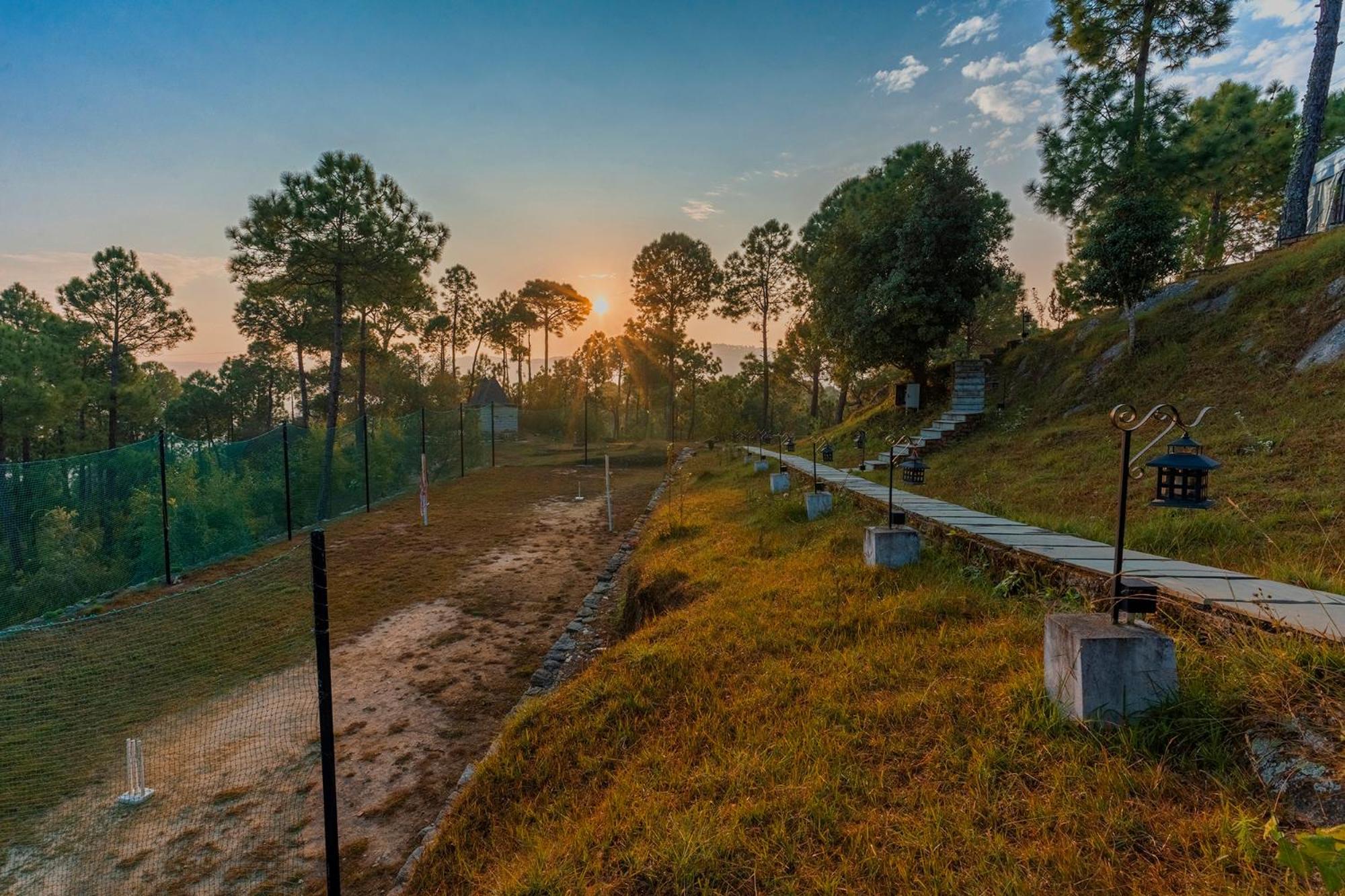 Seed At Queens Meadows, Ranikhet Exterior foto